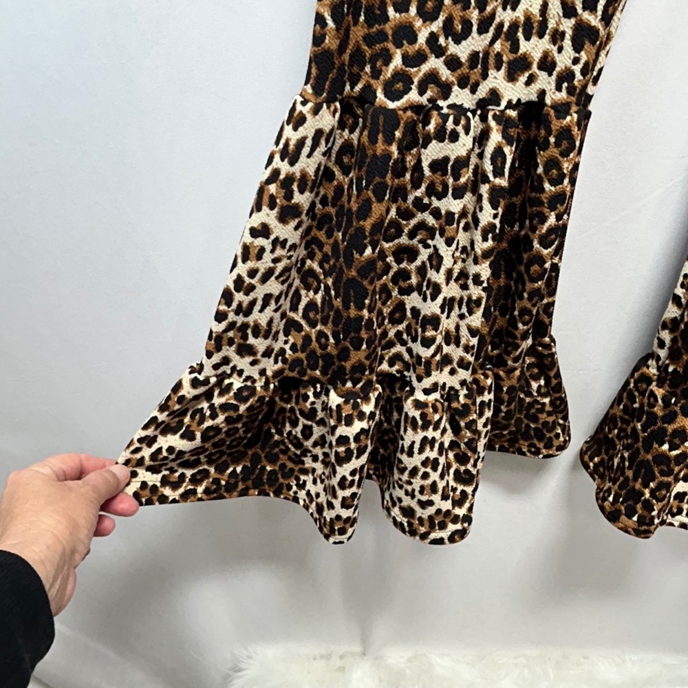 Park Avenue Leopard Print Flare Leggings Ruffle Bell Bottom Pants Women's M - Picture 5 of 9